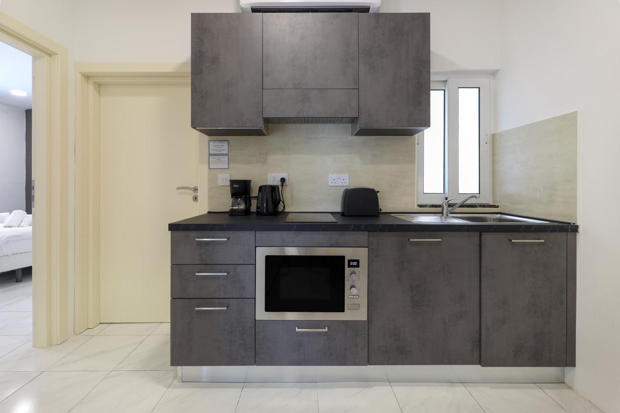 Seaview Stays St. Paul's Bay Ruang foto
