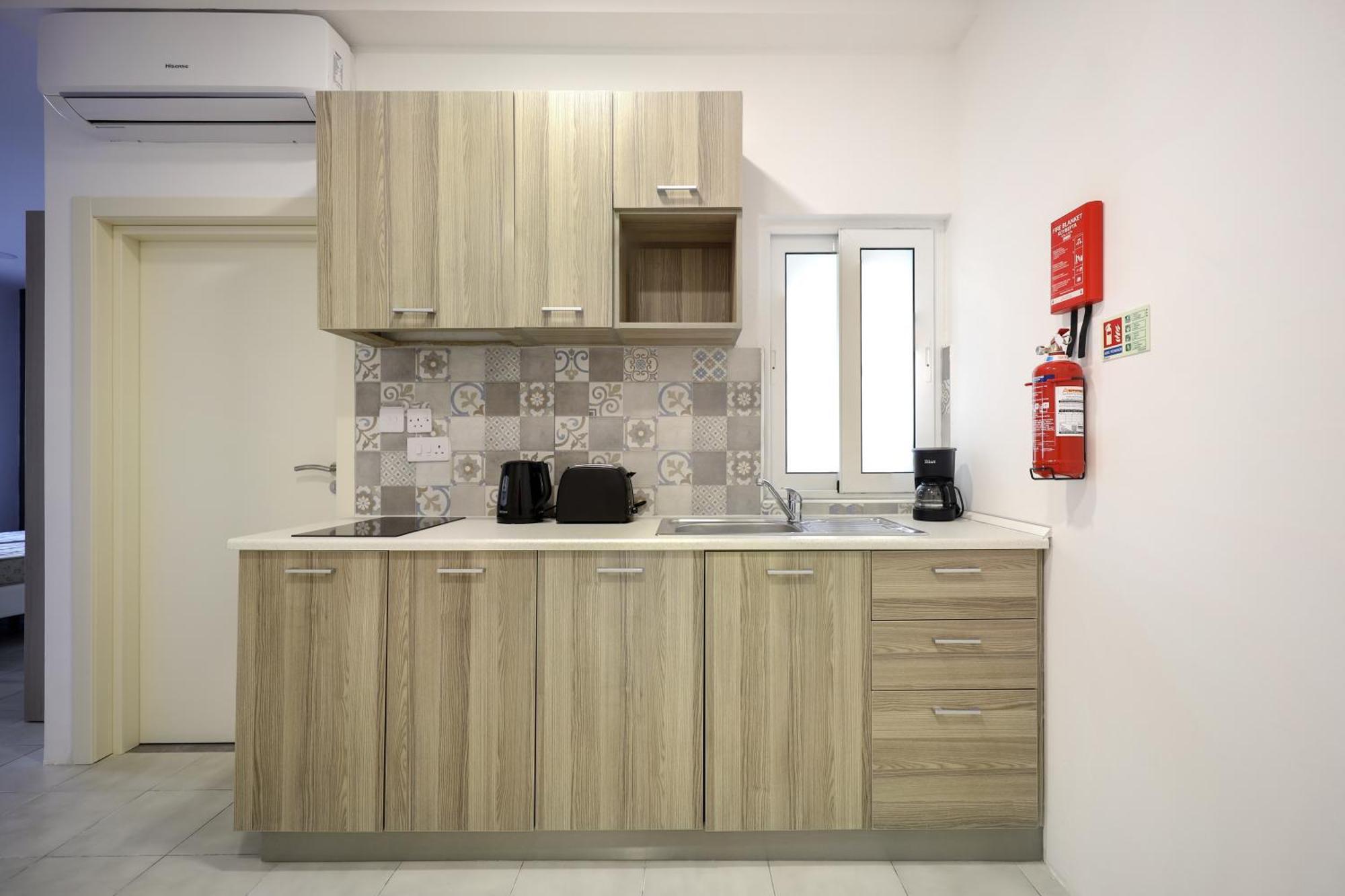 Seaview Stays St. Paul's Bay Ruang foto